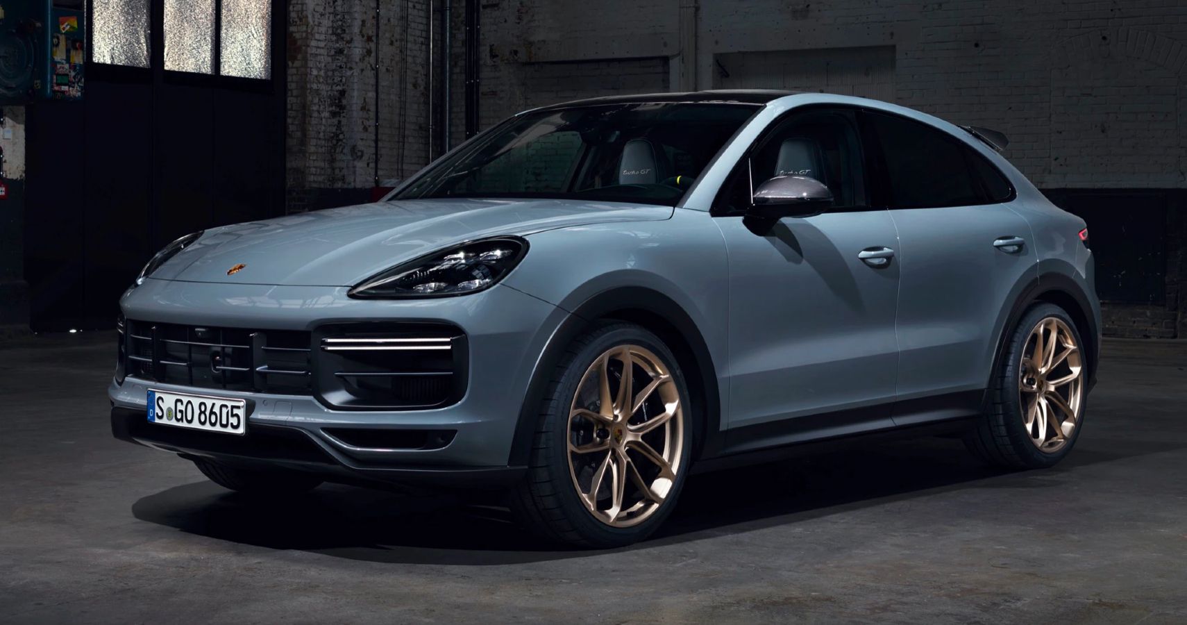 More luxury, more performance: Porsche presents the new Cayenne - Porsche  Newsroom