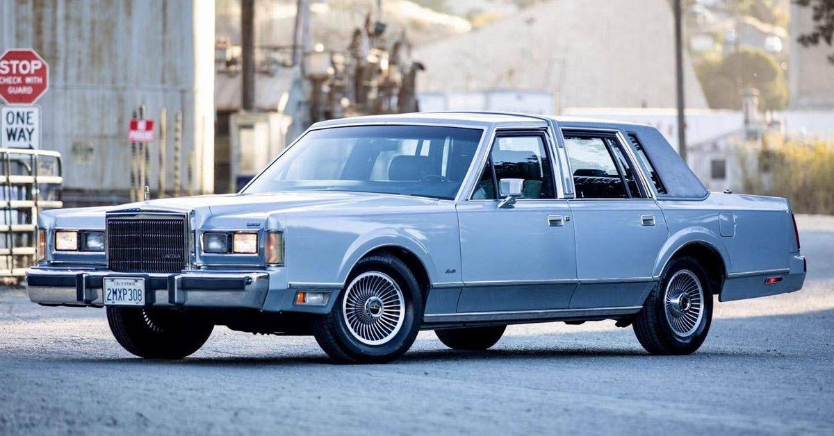 Ford-Owned 1989 Lincoln Town Car 