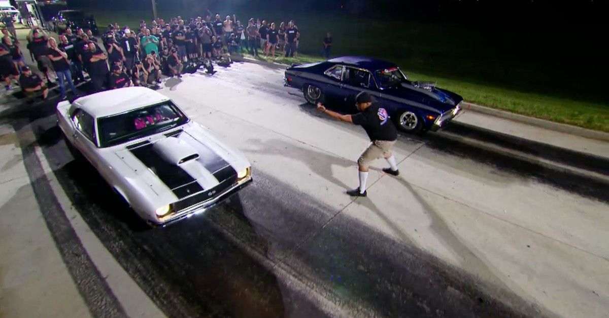 A Still From The Starting Line Of A Race In The Show Street Outlaws