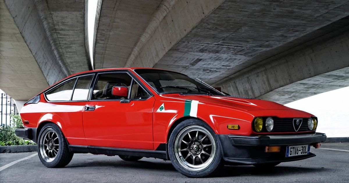 A Red Alfa Romeo GTV6 3.0