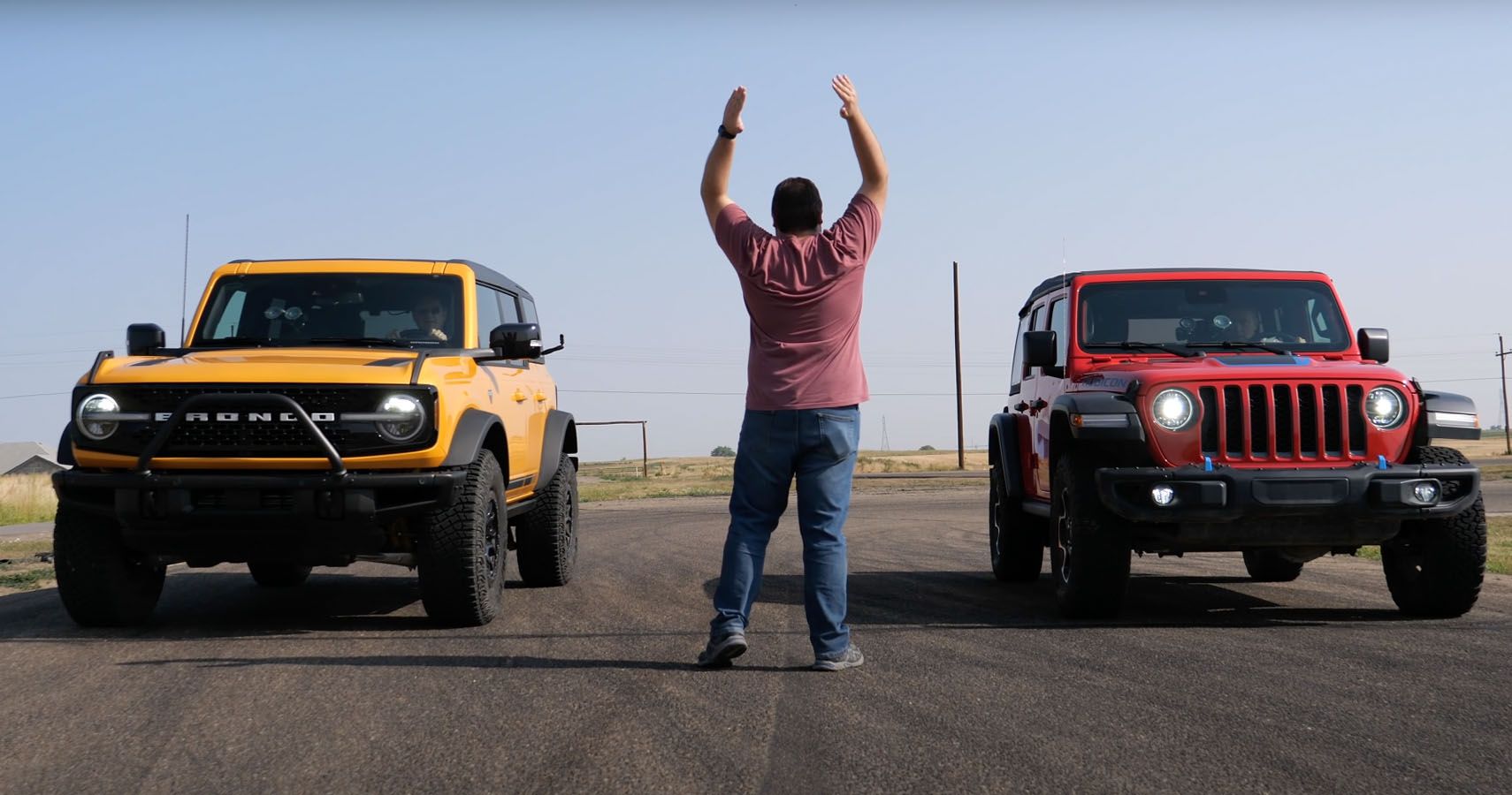 Ford Bronco Jeep Wrangler