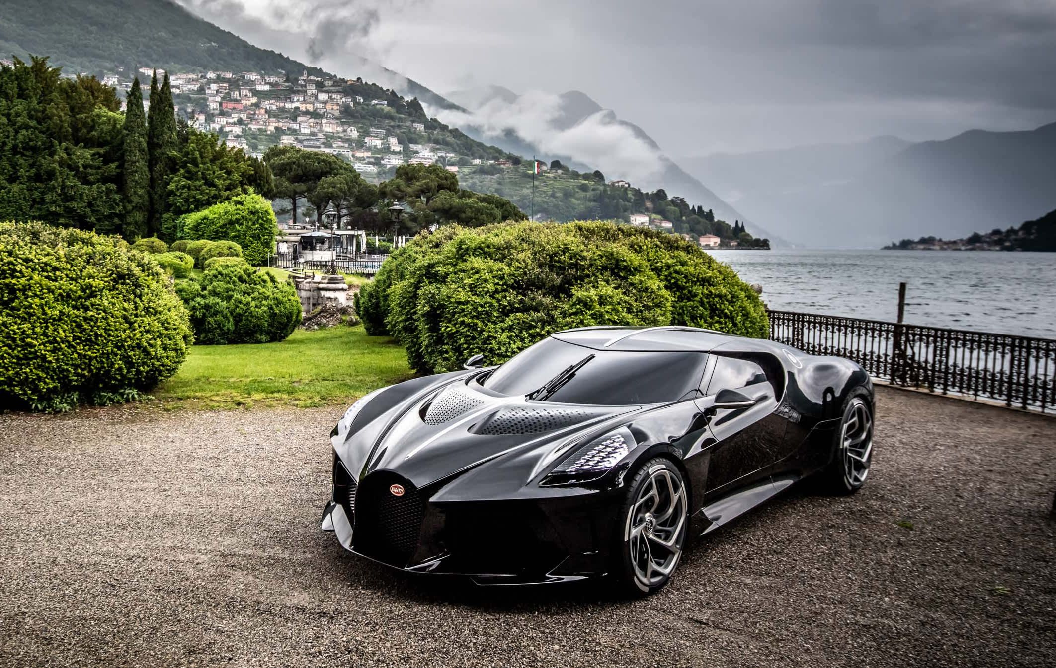 Here's What We Love About The Bugatti La Voiture Noire