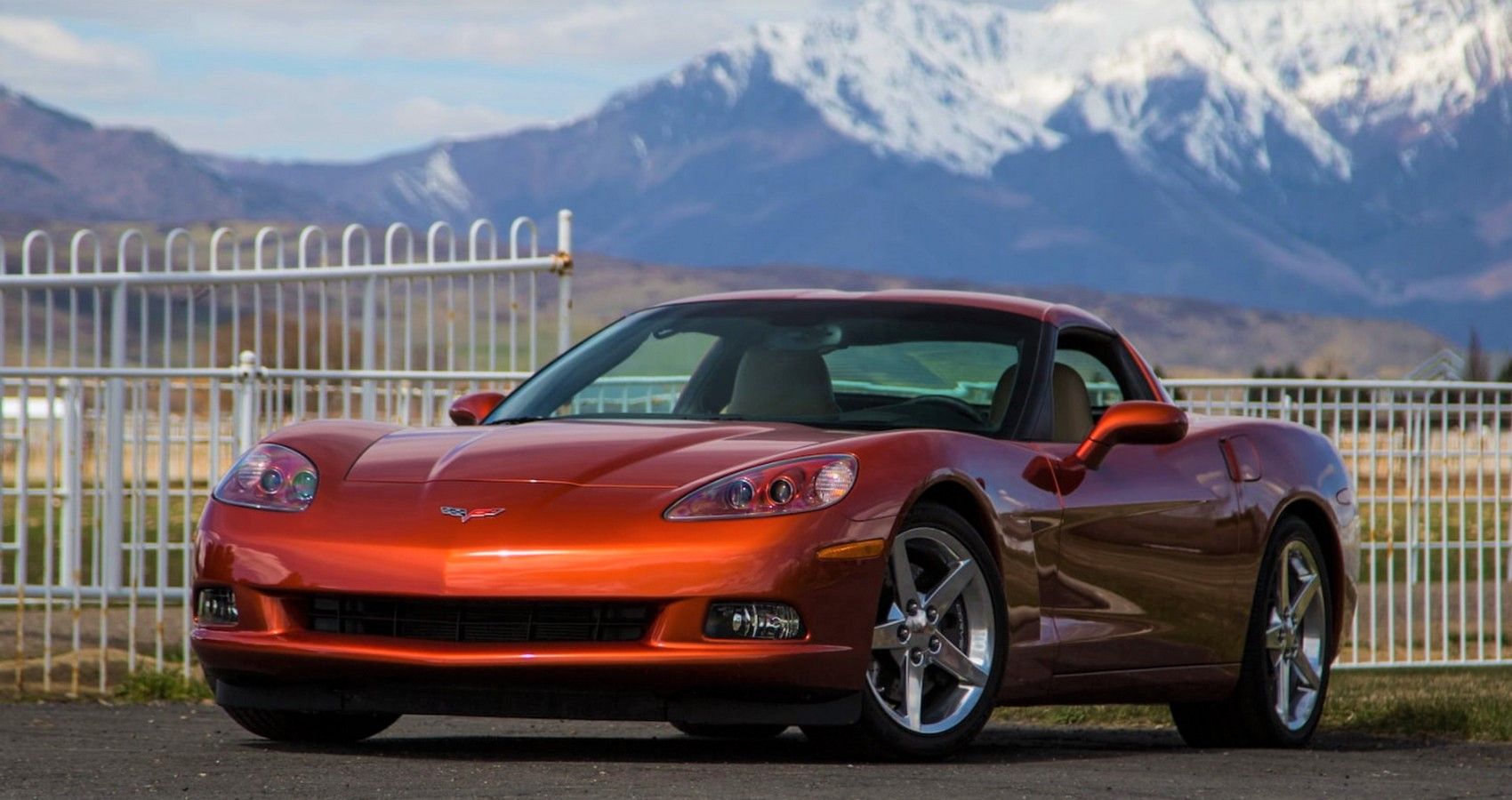 2005 Chevrolet Corvette - Front Quarter