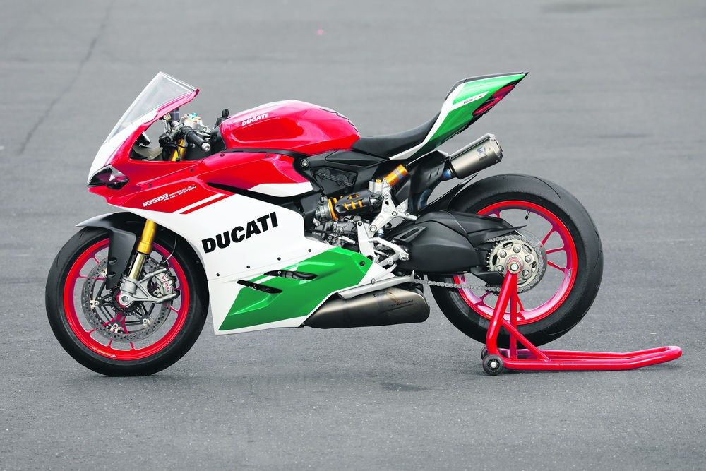 Ducati-1299-Panigale-R-Final-Edition-1