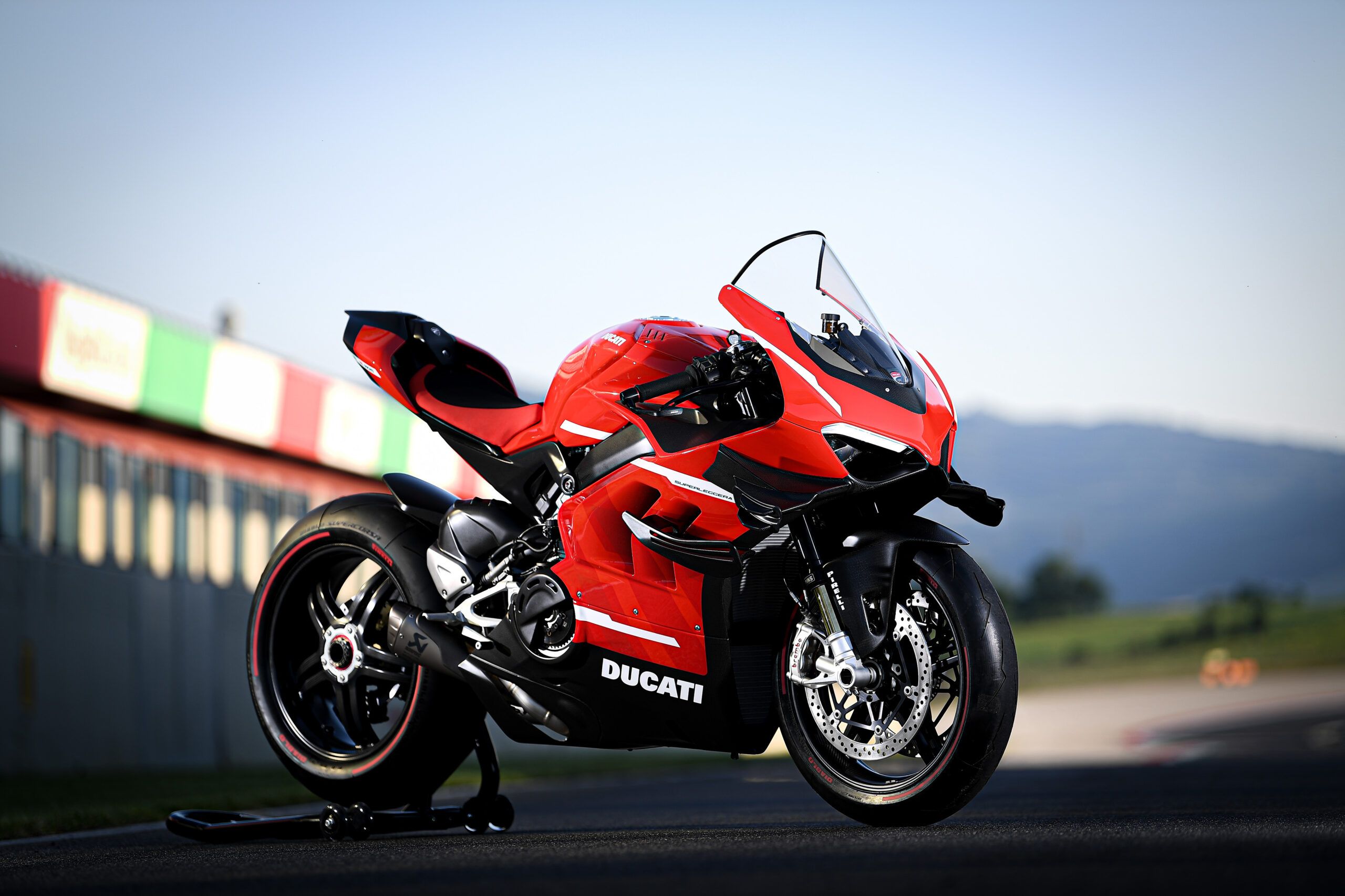 Ducati superleggera v4 deals 2021