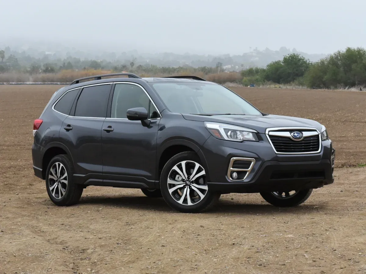 2021 Subaru Forester Limited Gray Front Quarter Right