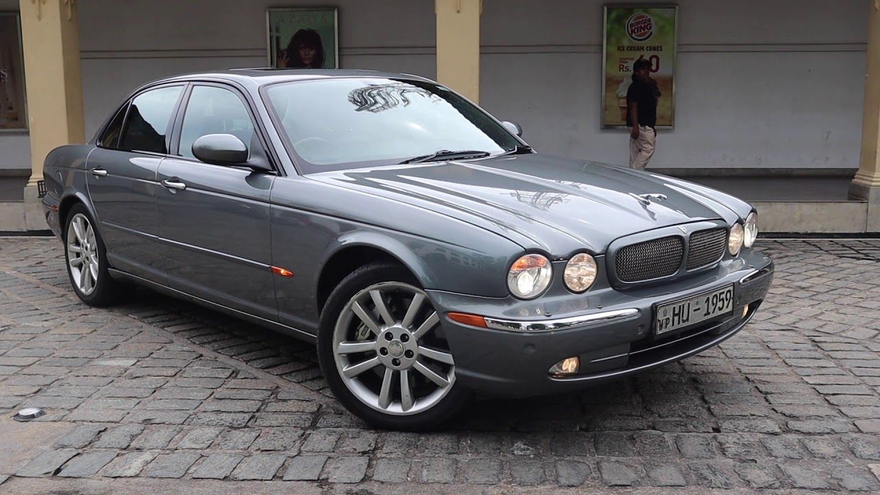 Jaguar XJR,