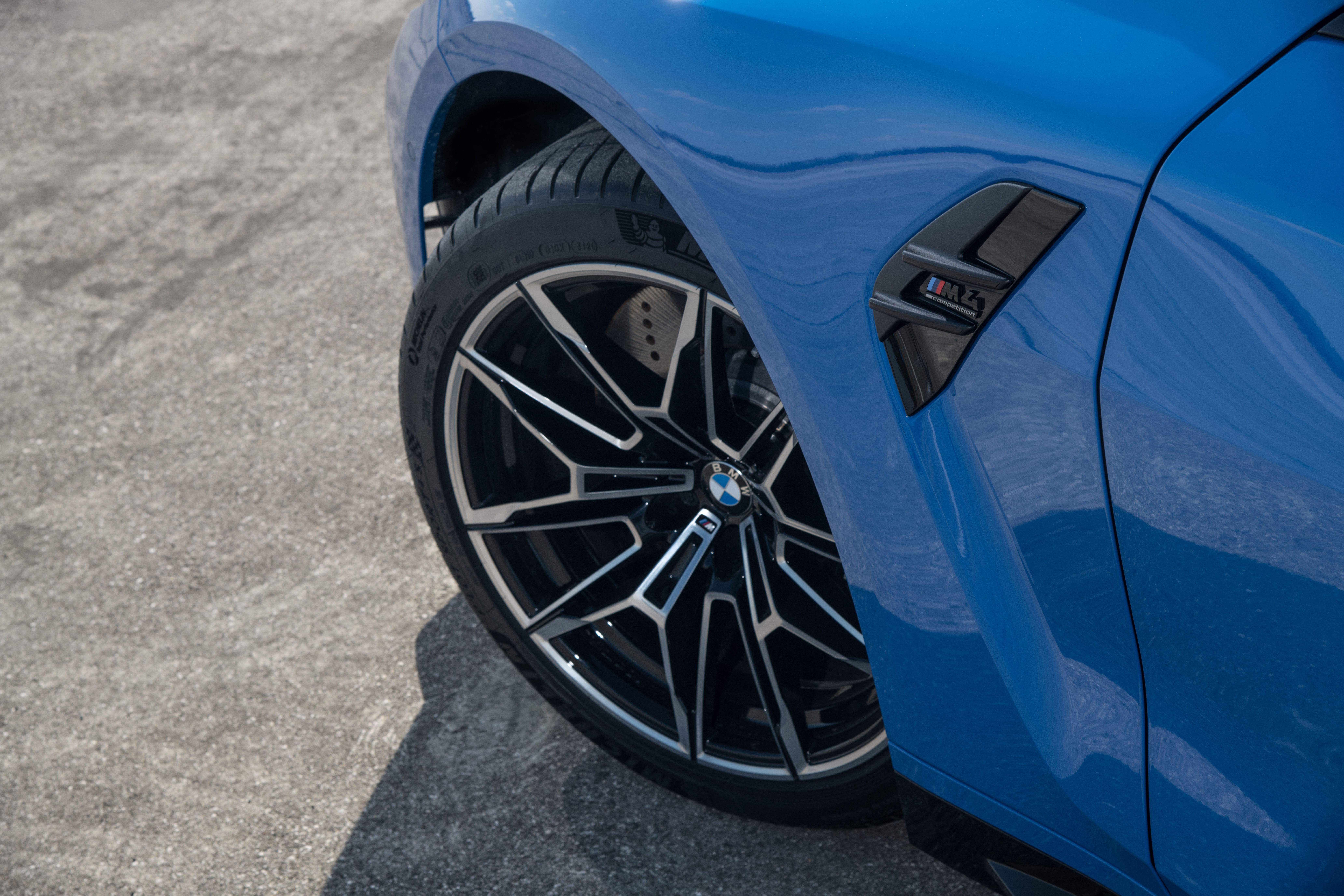 P90416642_highRes_the-all-new-bmw-m4-c