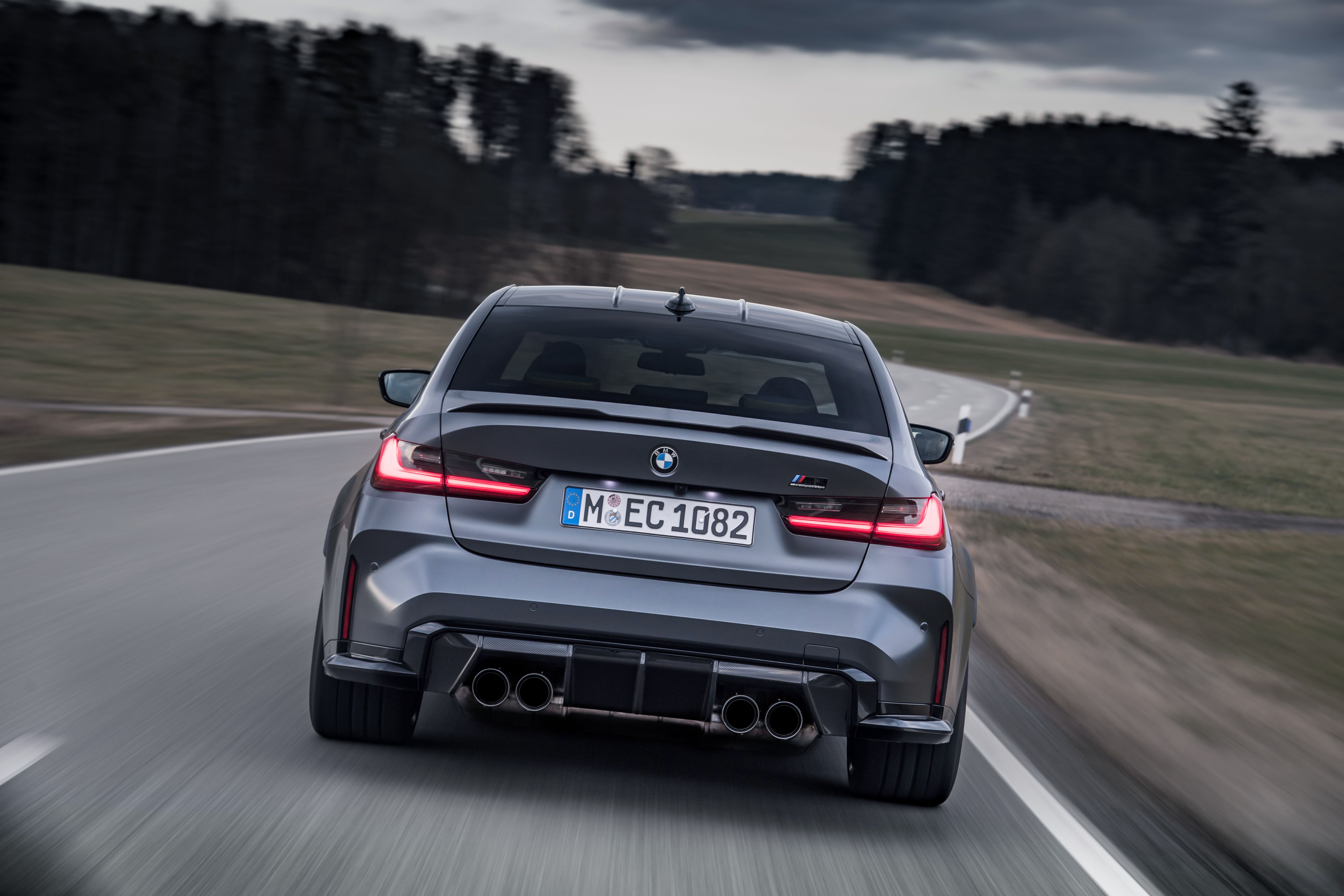 P90416671_highRes_the-all-new-bmw-m3-c