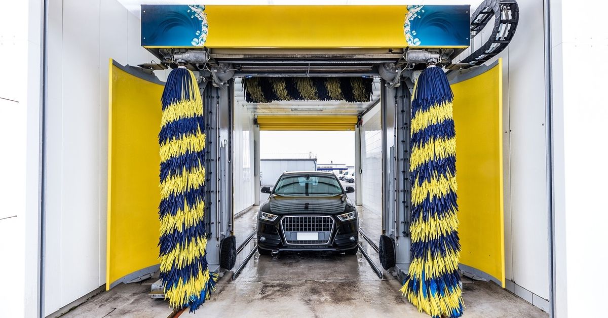 this-is-why-you-shouldn-t-use-an-automatic-car-wash