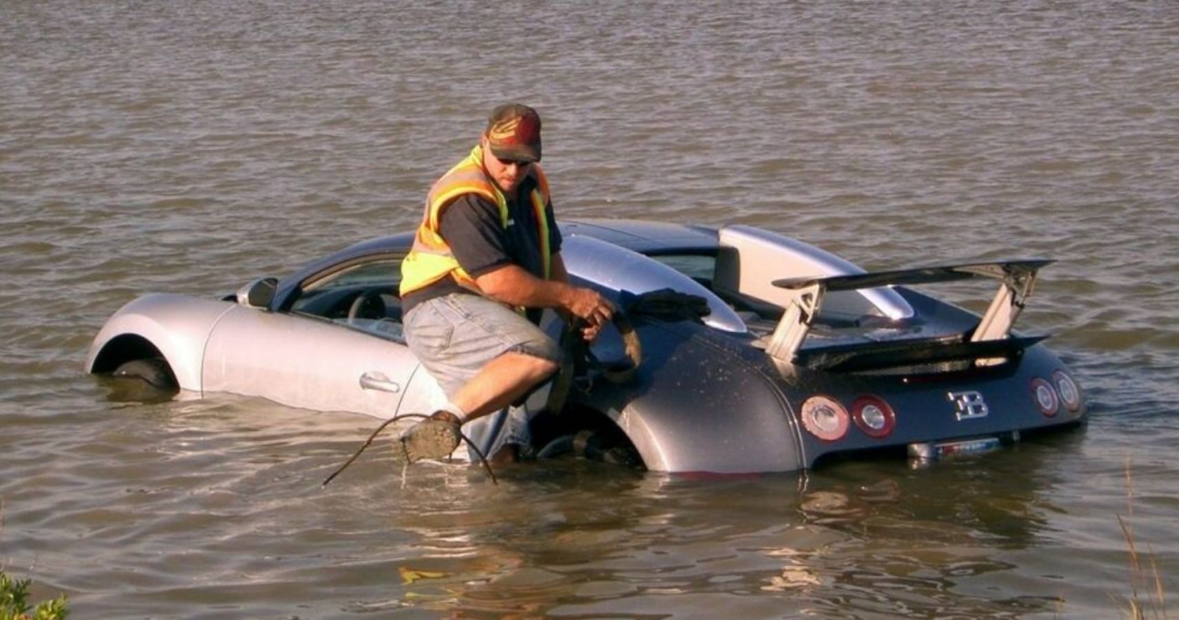 drowned-bugatti will be restored soon
