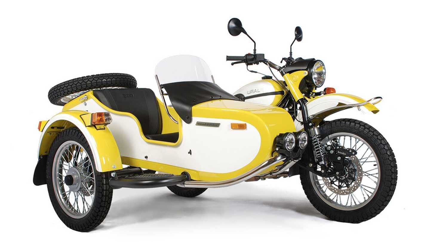 ural-2wd-gear-up-weekender-special-edition-sunshine-yellow