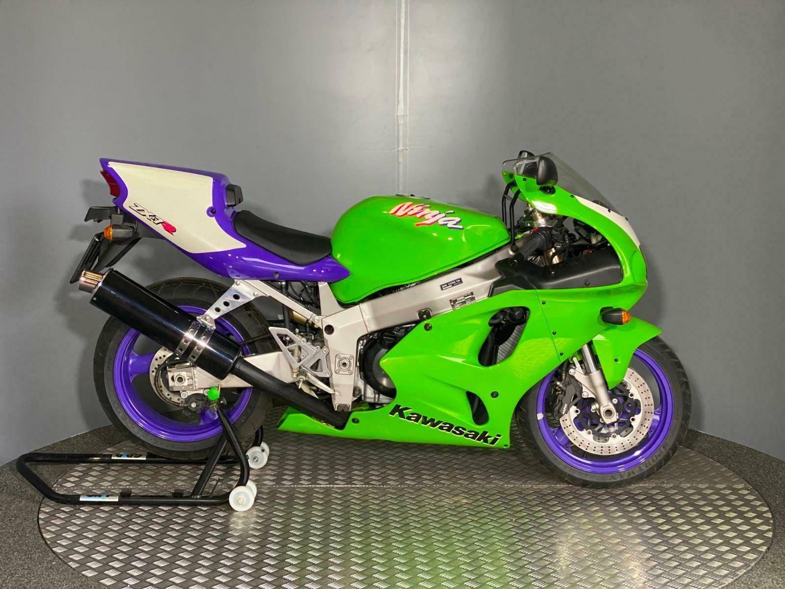 Udsøgt program klik 10 Things You Need To Know Before Buying A Kawasaki ZX-7R