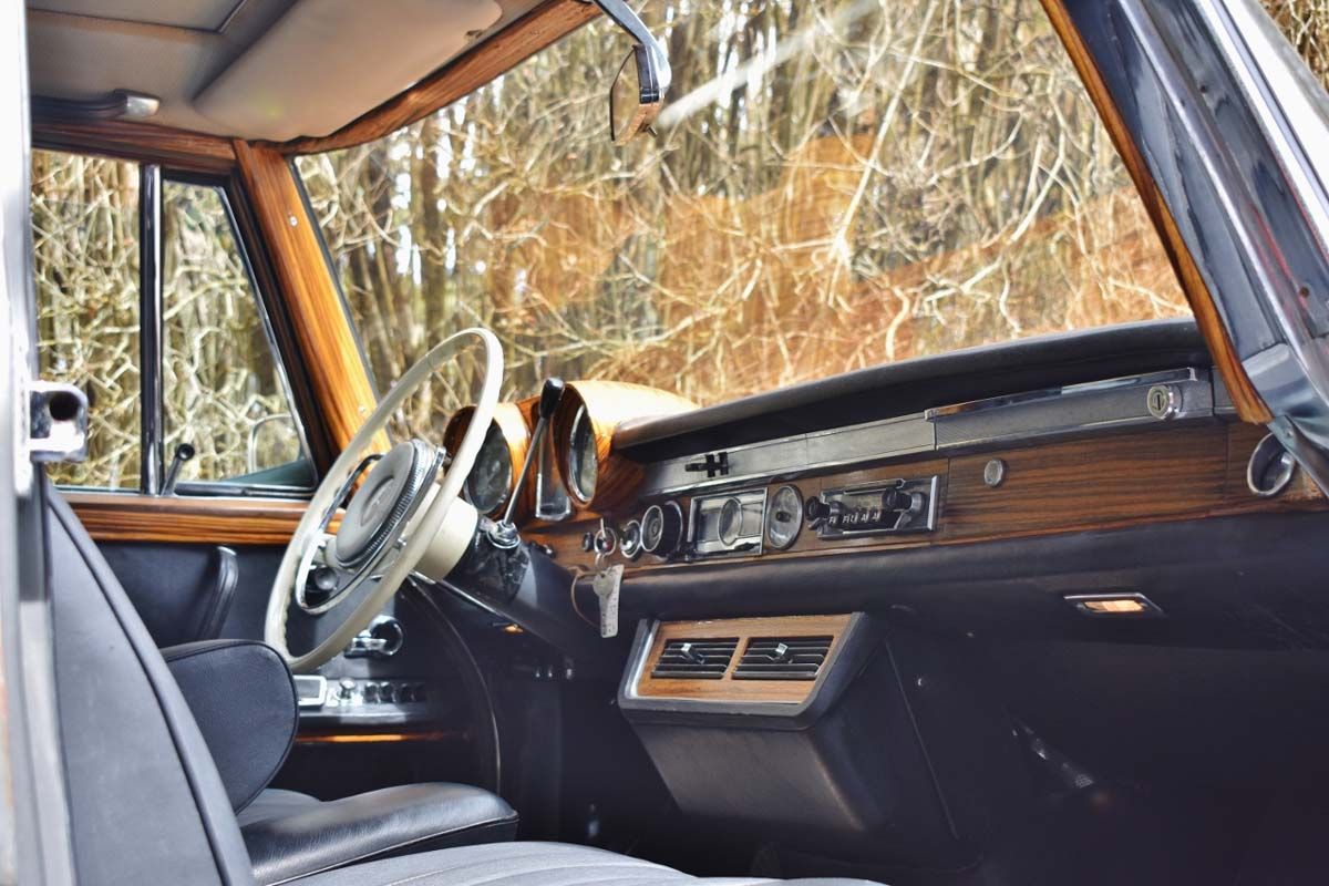 1965 Mercedes-Benz 600 Interior View 