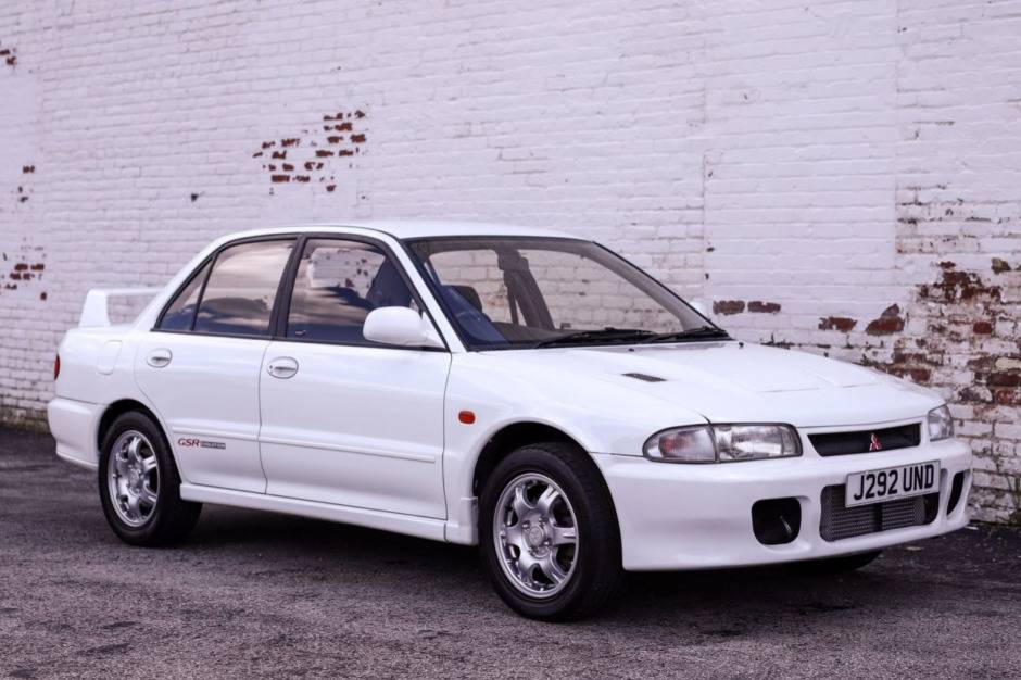 Every Mitsubishi Lancer Evolution Generation Ranked Worst To Best