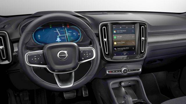2021-XC40-Recharge-Dashboard.jpg?q=50&fi