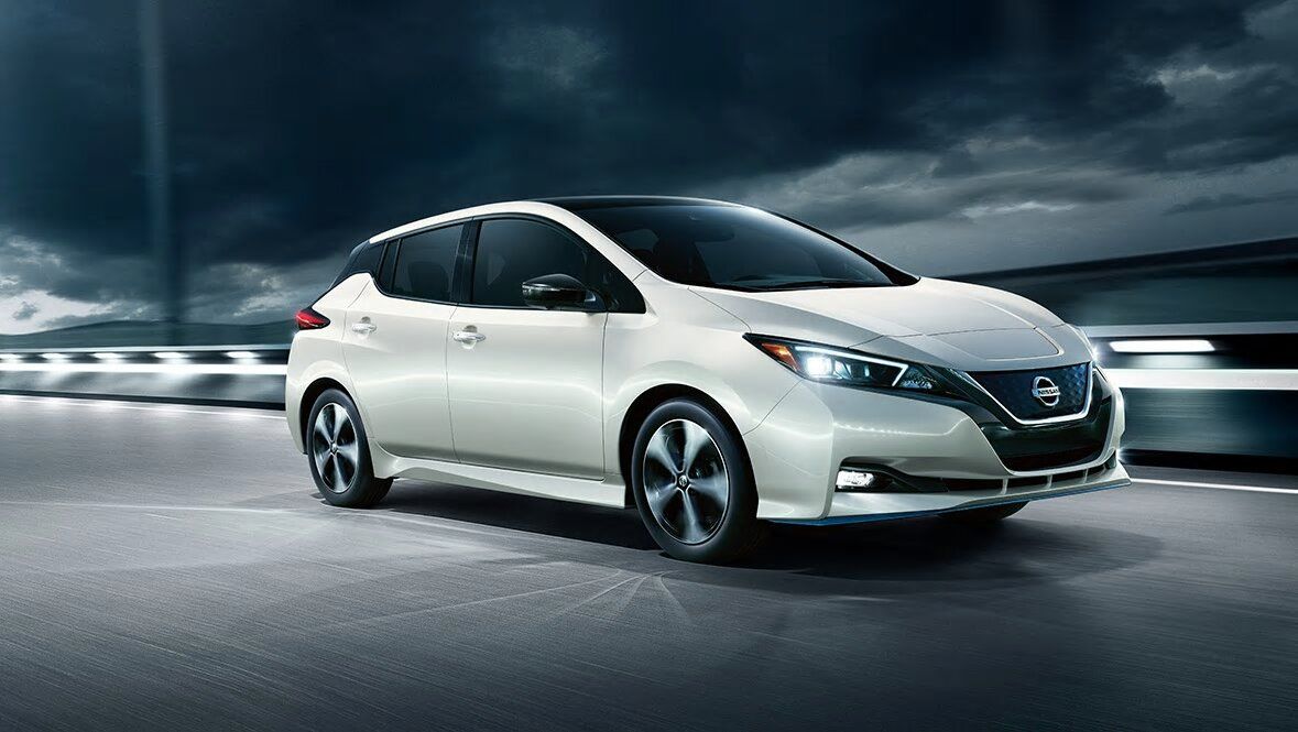 2022 Nissan Leaf In White Side View