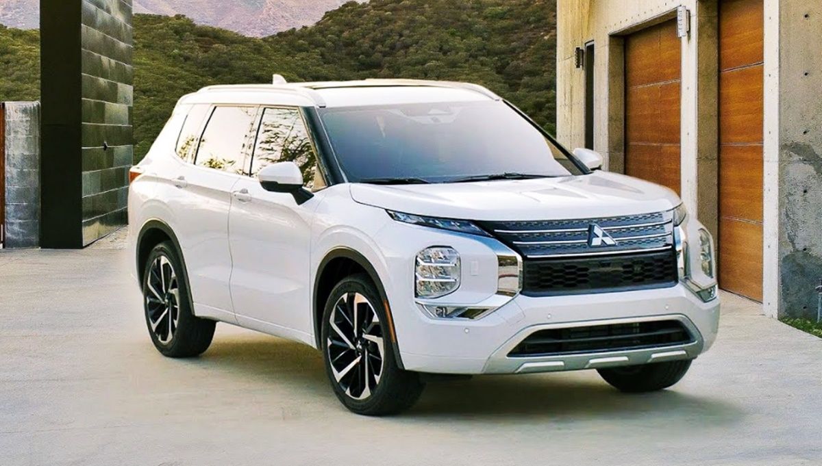 This Is Everything We know About The 2023 Mitsubishi Outlander Plug-In