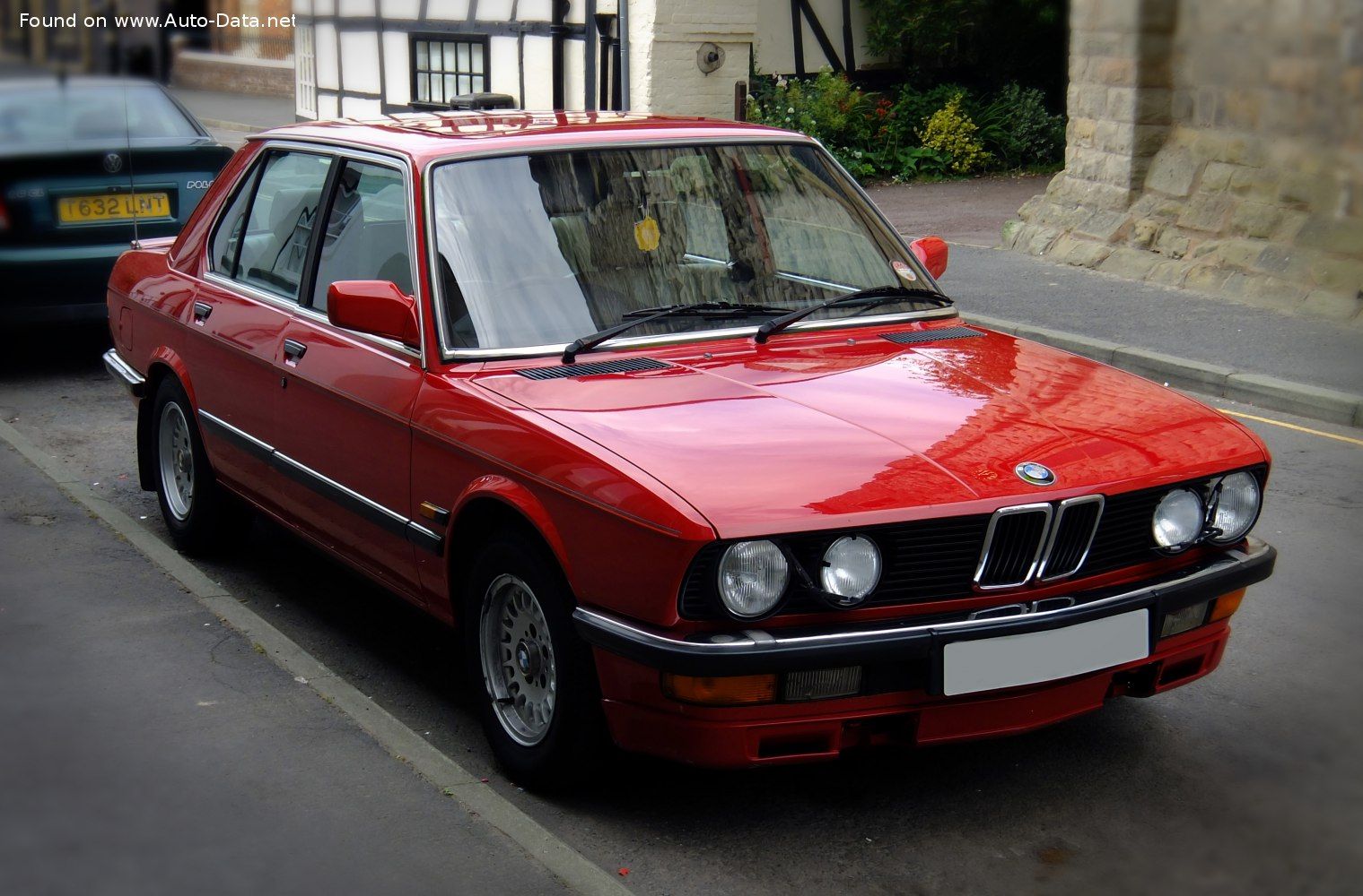BMW-5-Series-E28