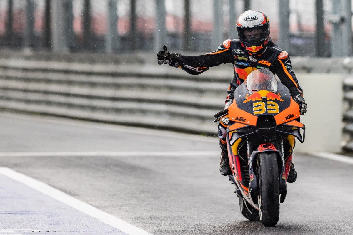 KTM rider Brad Binder gives a thumbs up after winning the 2021 MotoGP race in Austria.