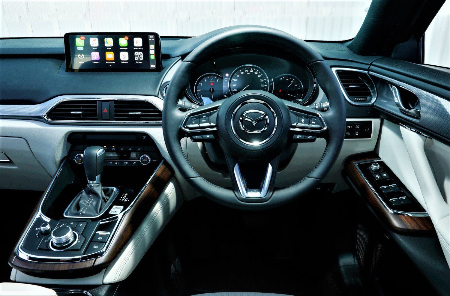 10 Of Our Favorite Features On The Mazda CX9 SUV