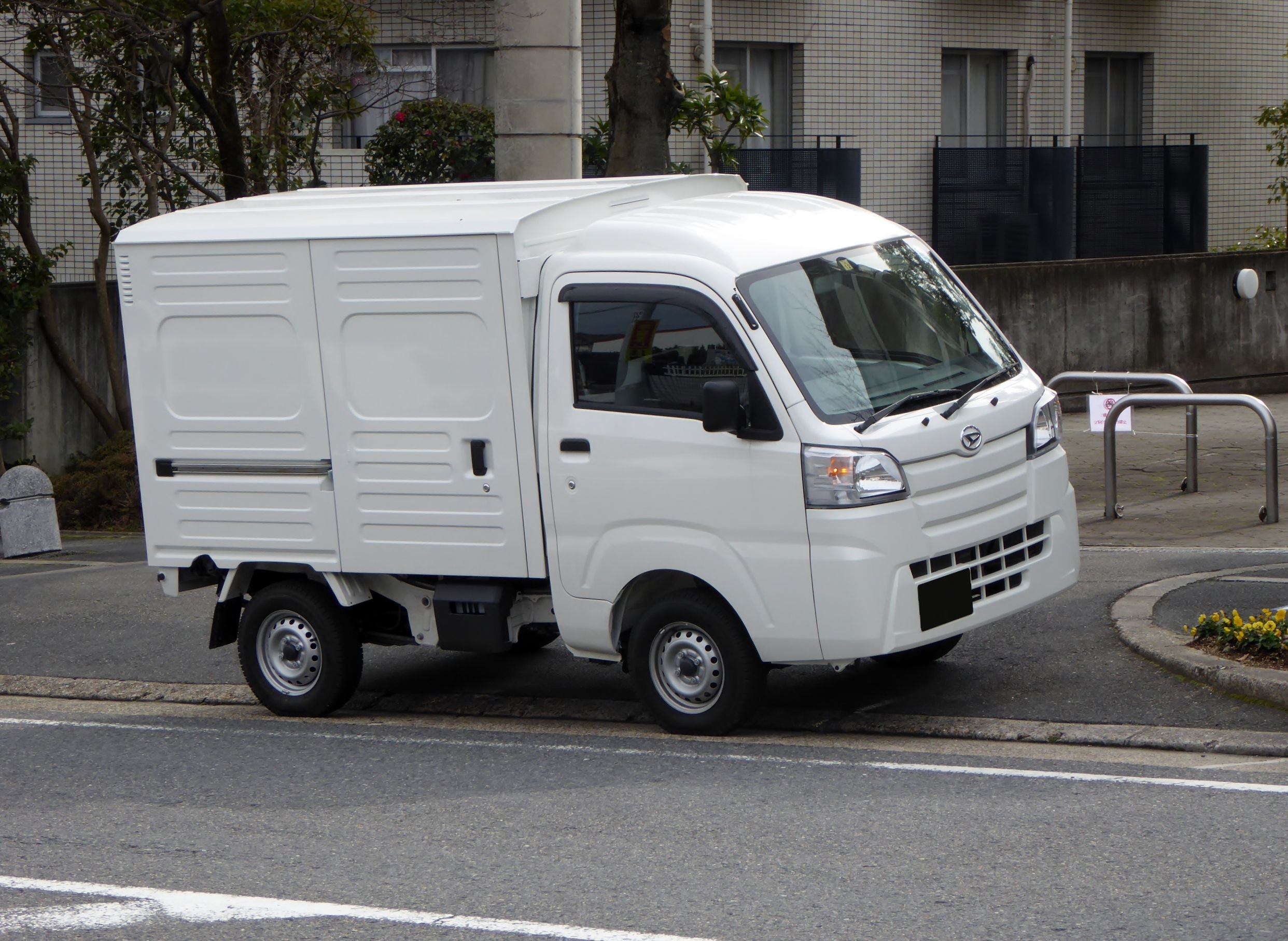 Here's What Makes The Pixis The Best Toyota Mini Truck