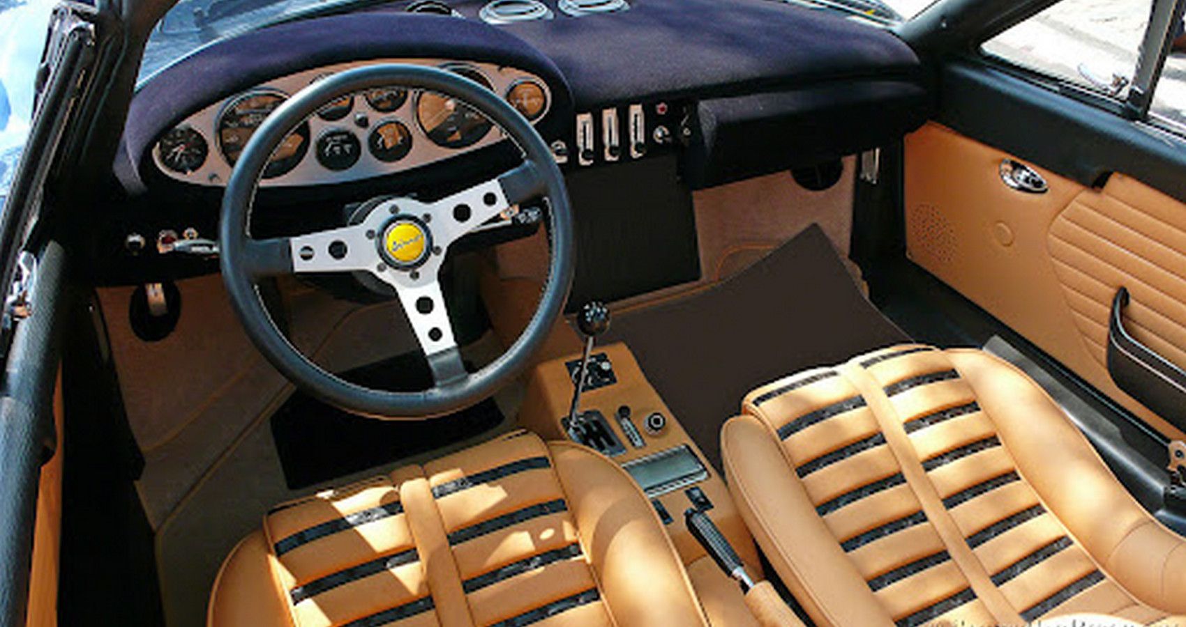 Dino 246 GT Interior