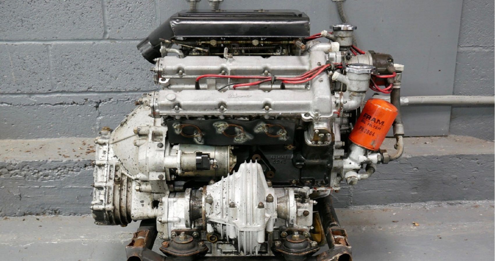 Ferrari Dino 65 Engine
