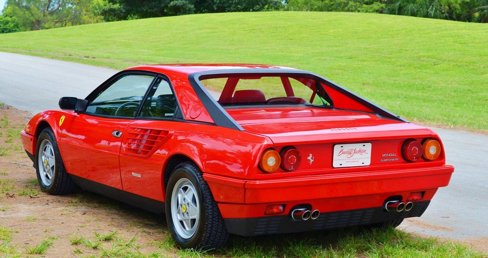 Ferrari Mondial - Rear