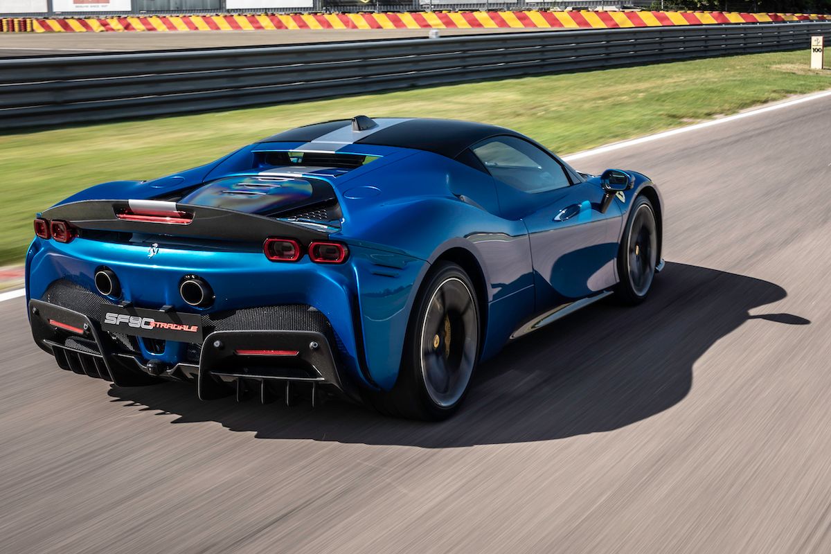 Ferrari-SF90 Stradale Blue