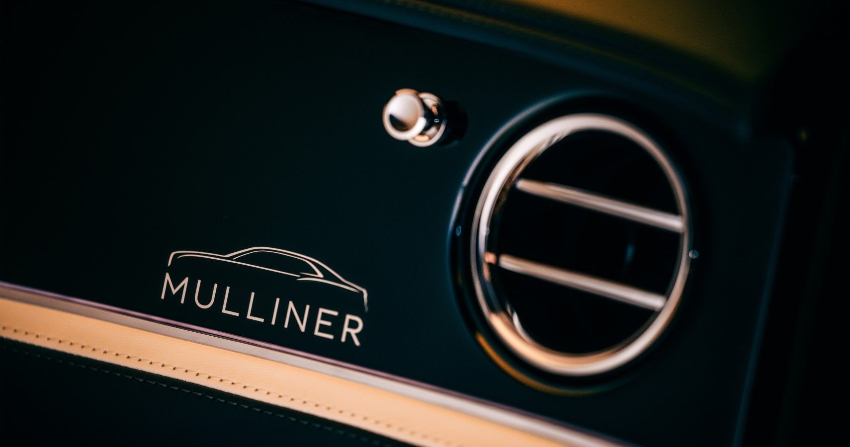2022 Bentley Flying Spur Mulliner dashboard close-up view