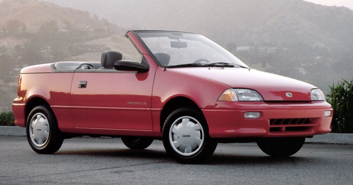 The Geo Metro Everything About The Gas Sipper We Love To Hate