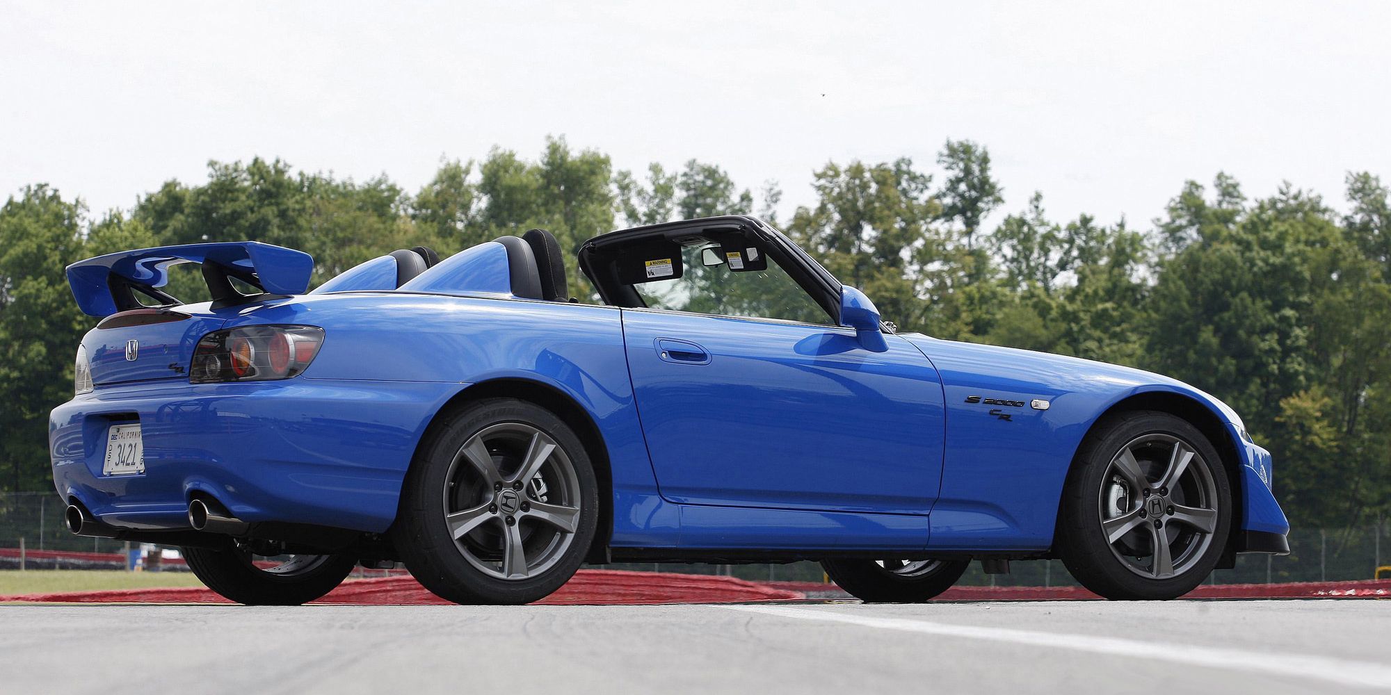 Rear 3/4 view of the S2000 CR