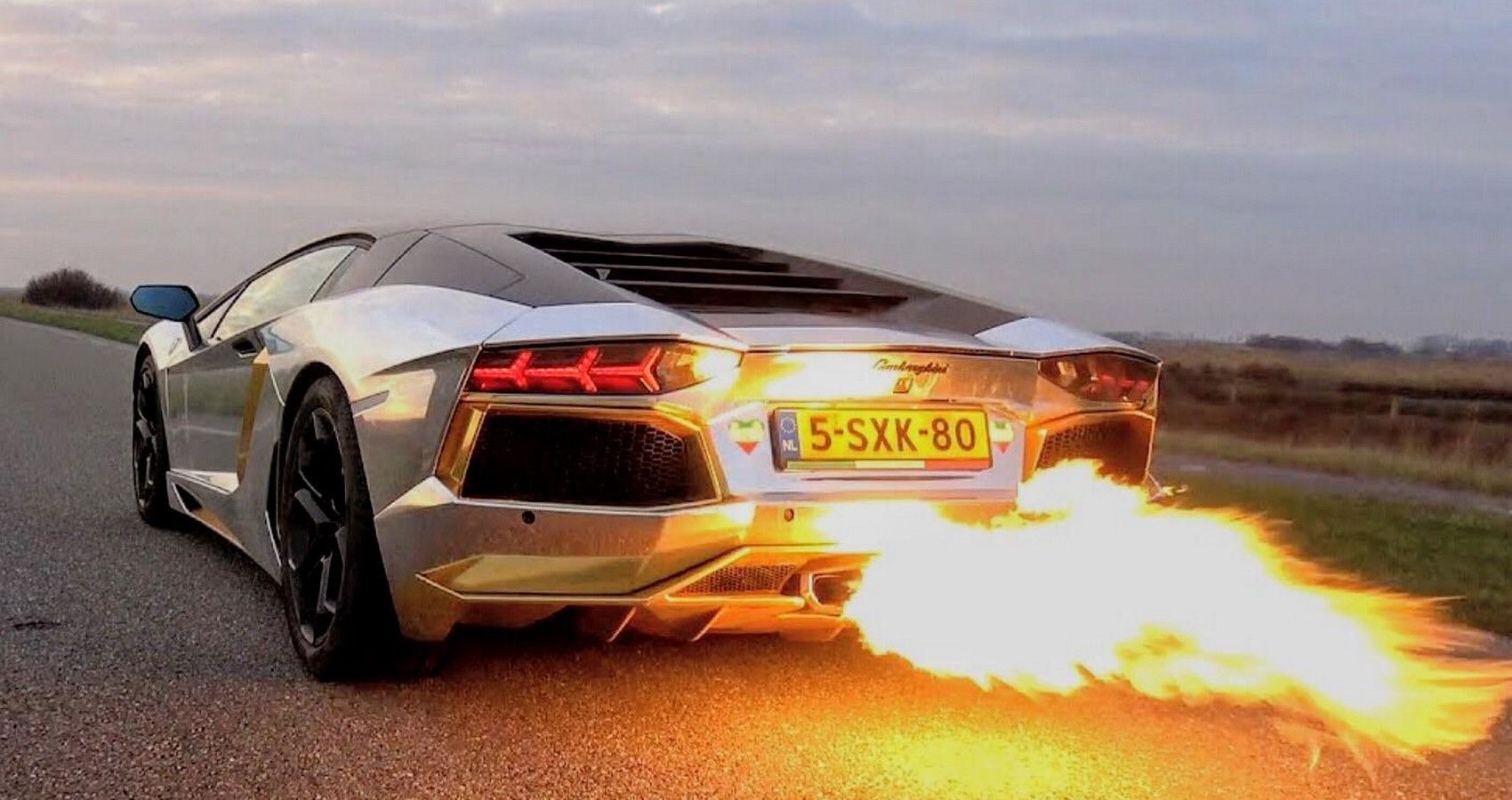 Lamborghini Aventador Spitting Flames