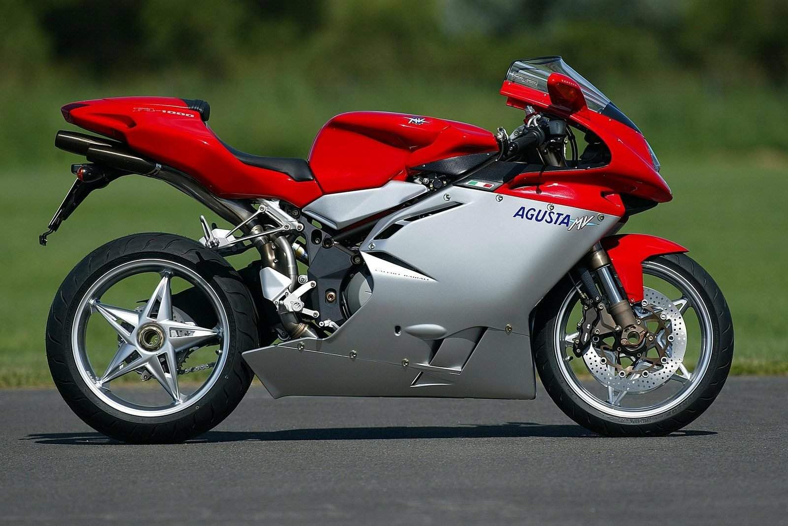 MV Agusta F4 1000 S Red and Silver