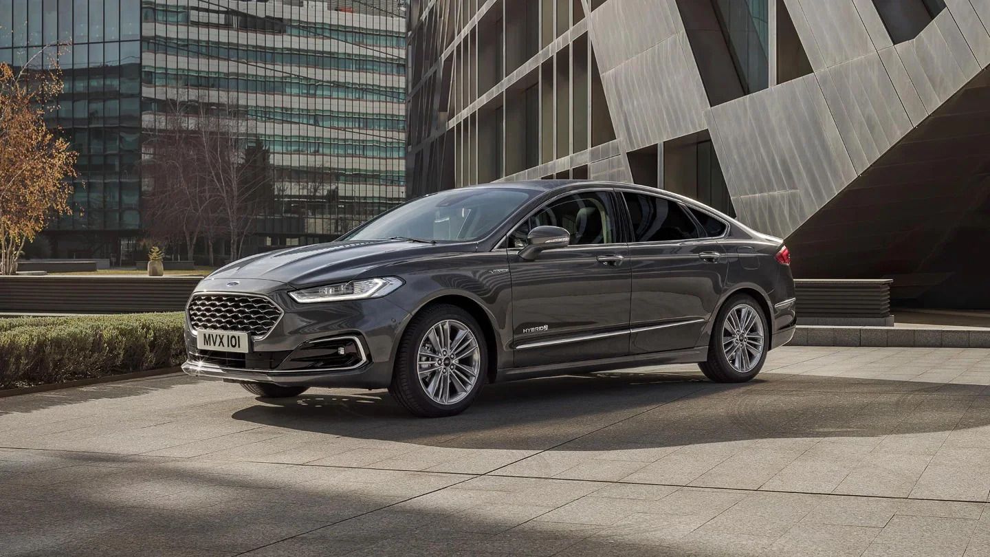 Ford Mondeo - Quirky Sedan With Good Dynamics