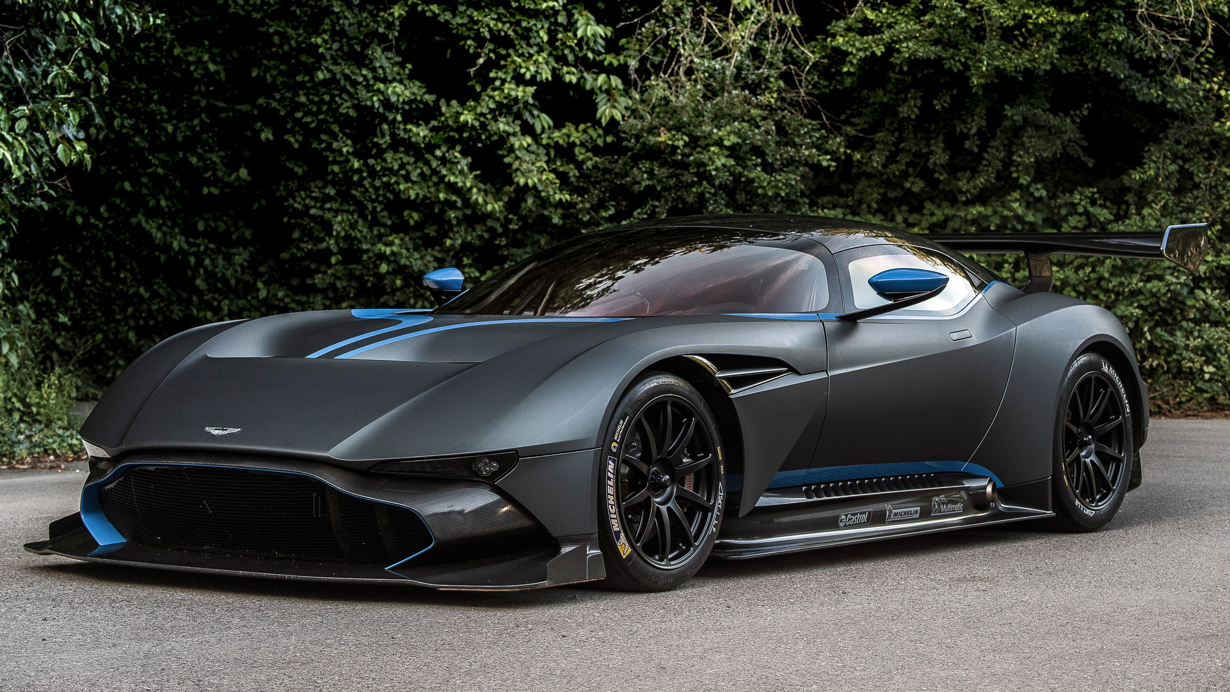 Black Aston-Martin-Vulcan on the driveway