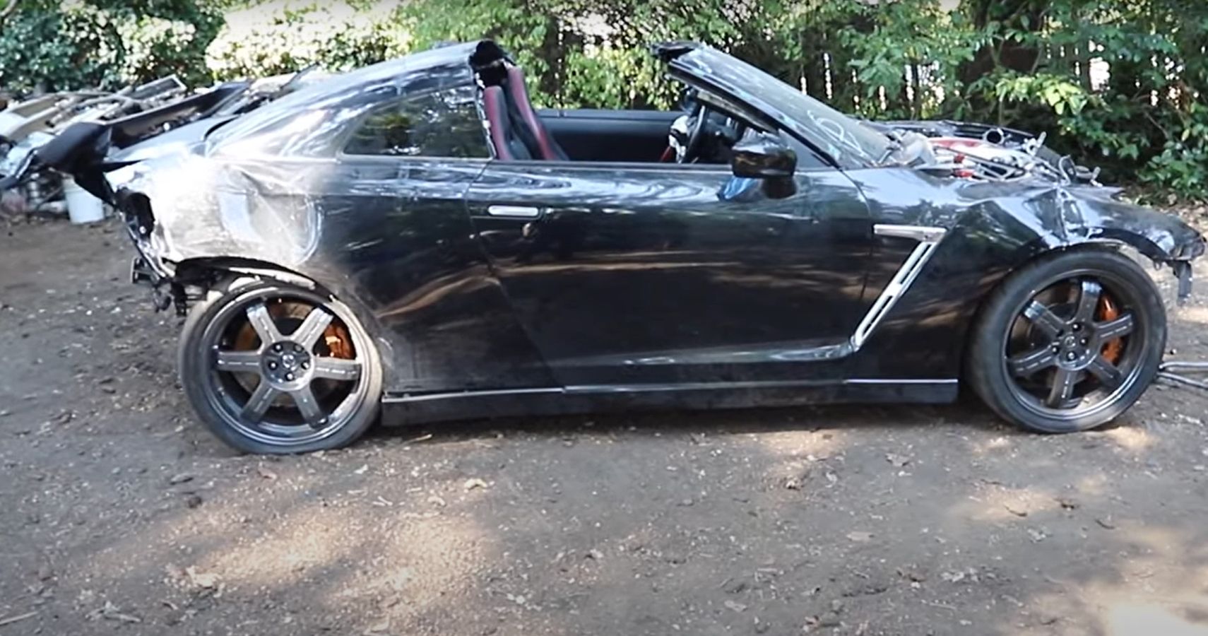 Builder Makes Awesome Targa-Topped R35 Nissan GT-R