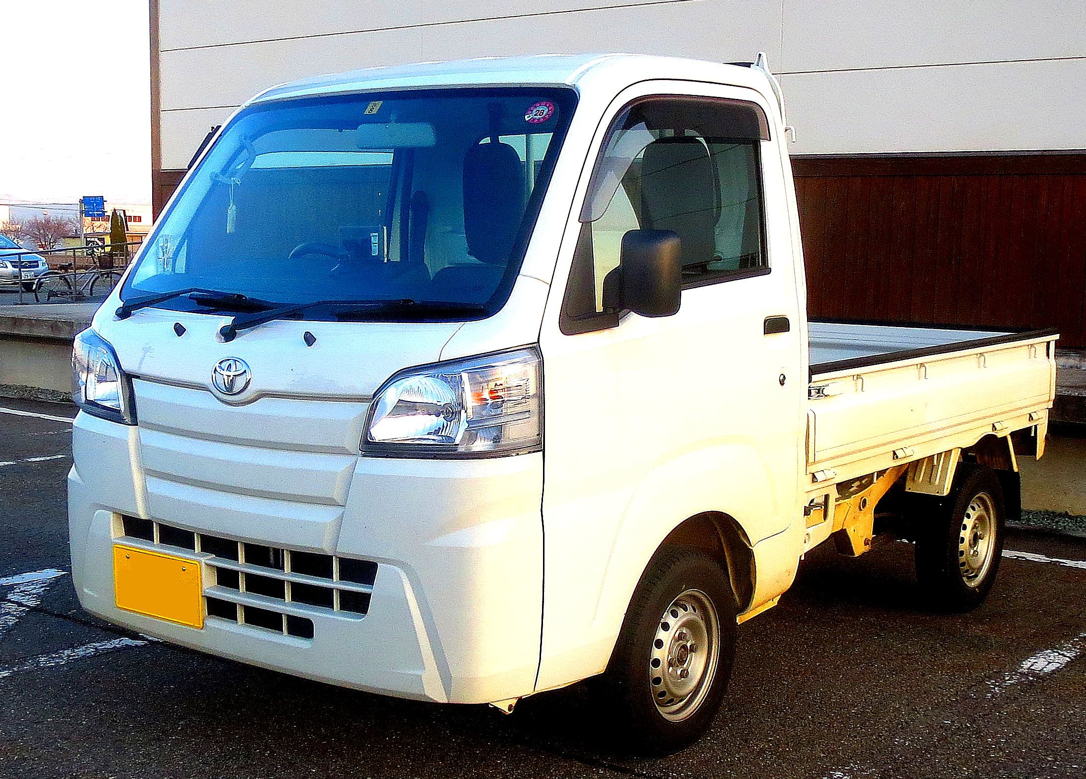 Here's What Makes The Pixis The Best Toyota Mini Truck