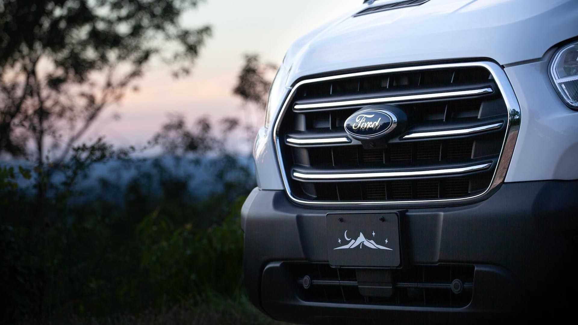 Ford Tranist Mode LT Camper Front Grille Shot