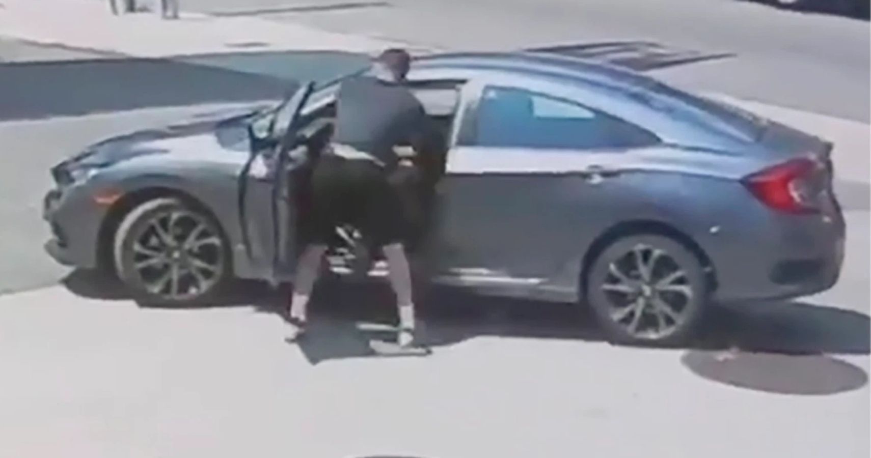 ufc-star-caught-a-thief-trying-te-steal-a-car