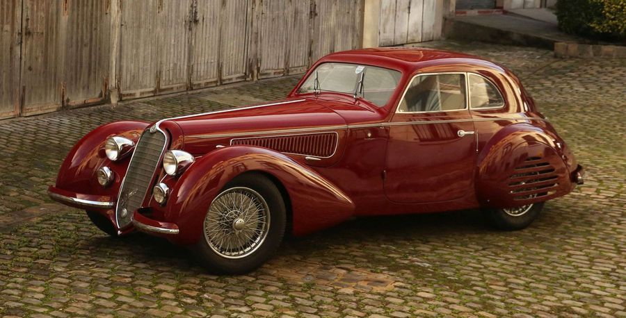 1930s-Alfa-Romeo-8C-2900B-Lungo-Spider-(1939)-1