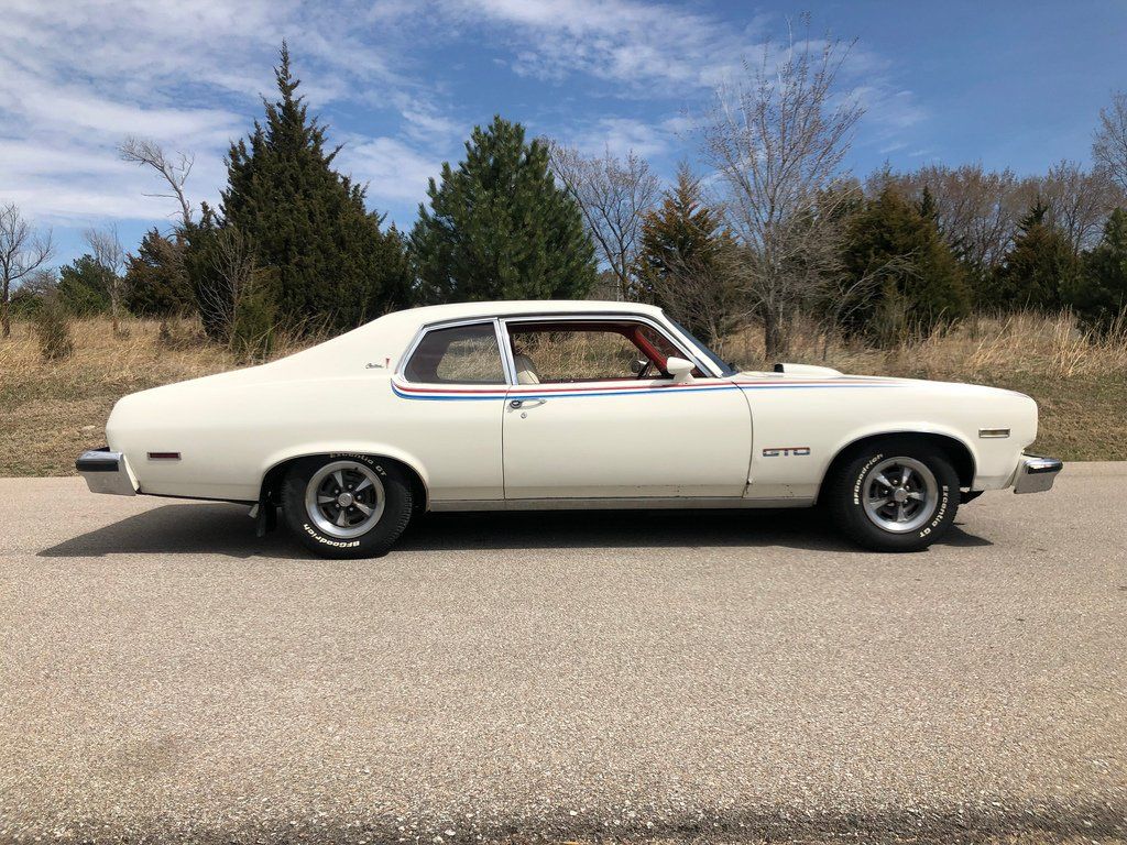 1974 Pontiac Ventura GTO Side