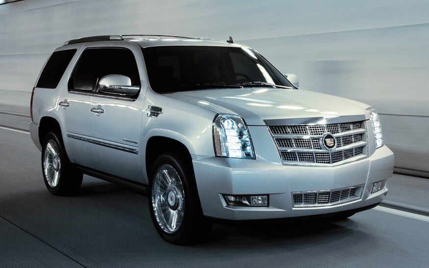 2012-Cadillac-Escalade-Platinum-front-view-in-motion