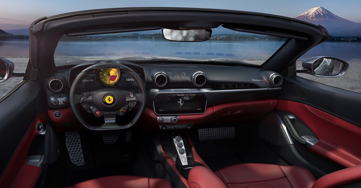 2021-Ferrari-Portofino-M-interior