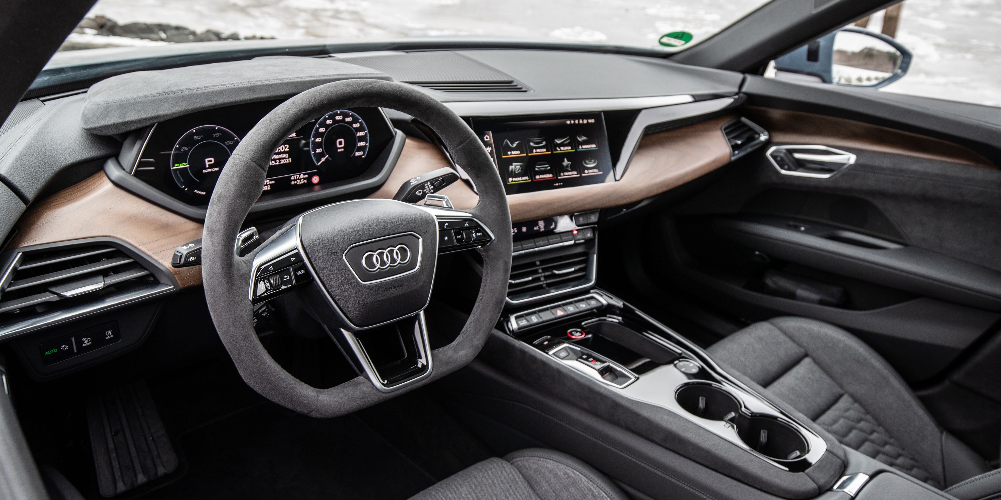 Audi e-tron GT Interior