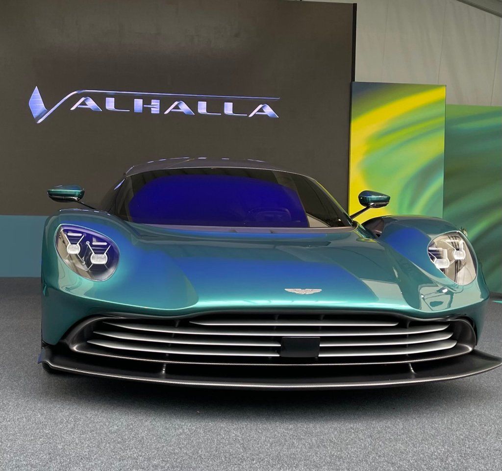 Aston Martin Valhalla Front