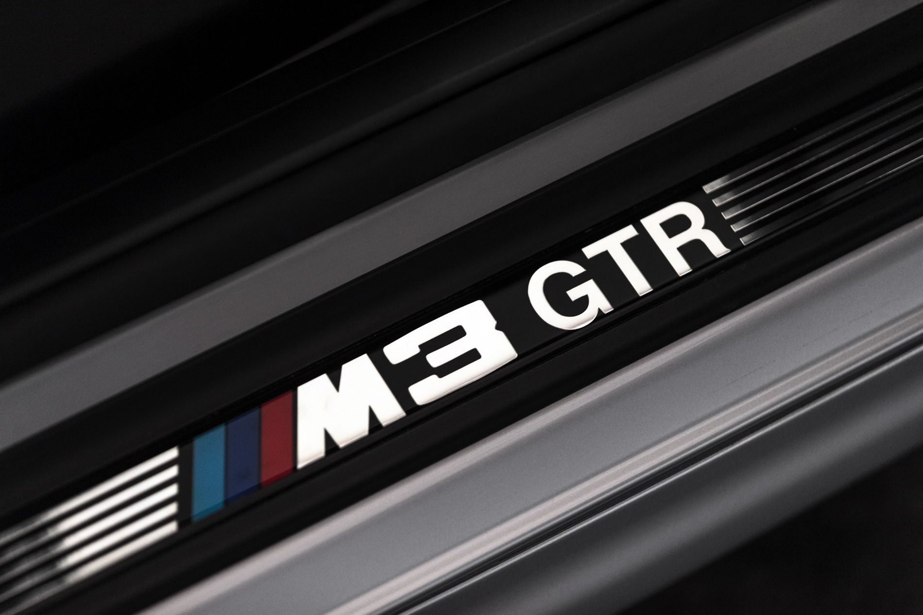 BMW-M3-GTR-Road-version
