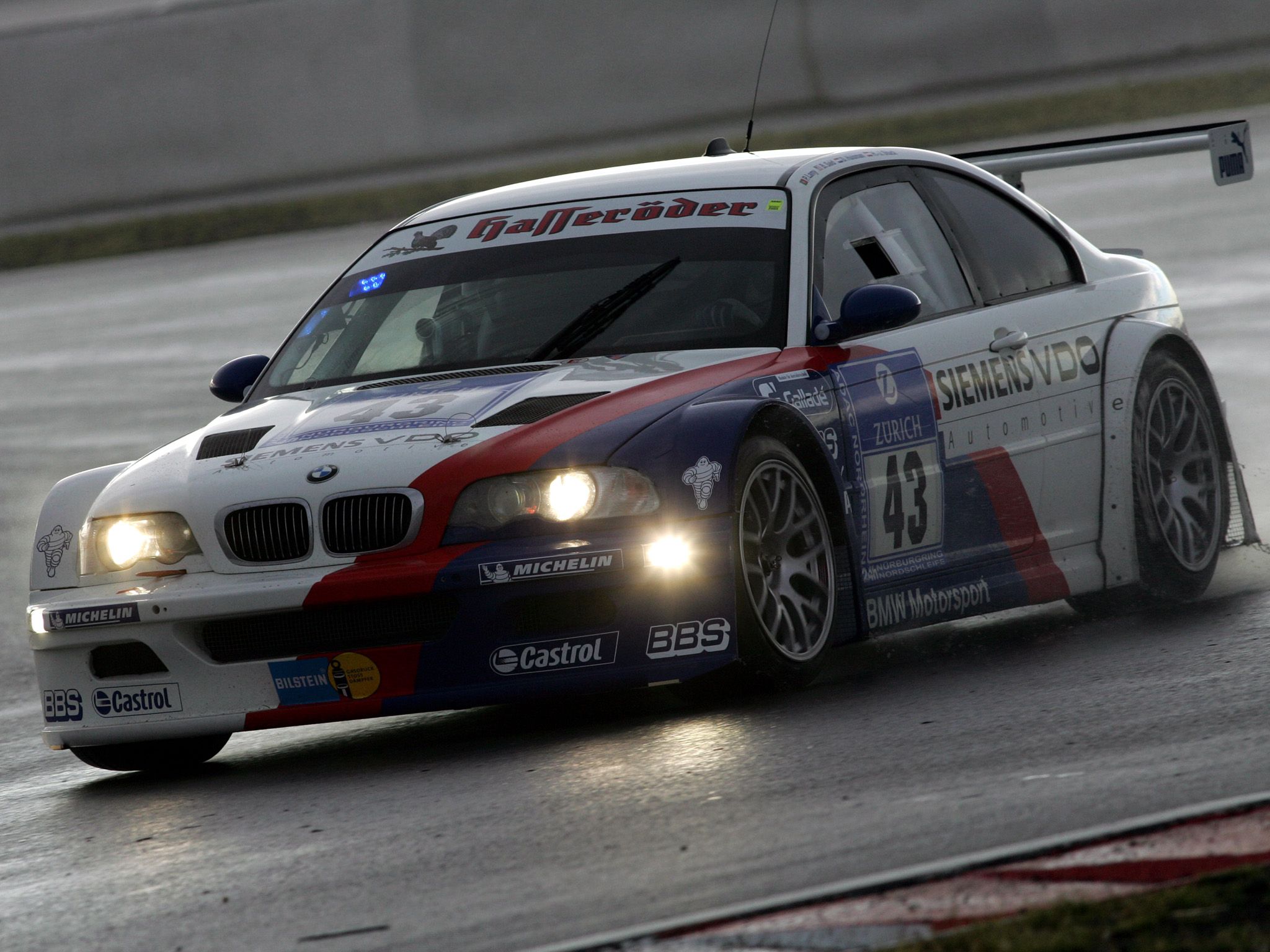 BMW M3 GTR Success On The Race Track