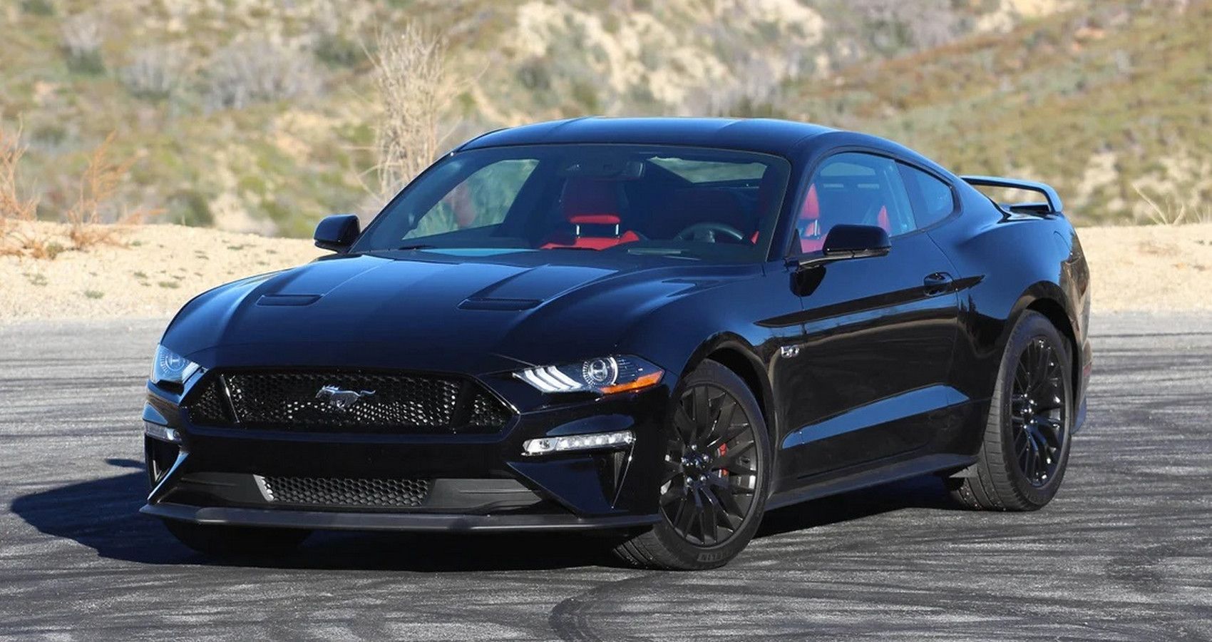 Ford Mustang GT - Front